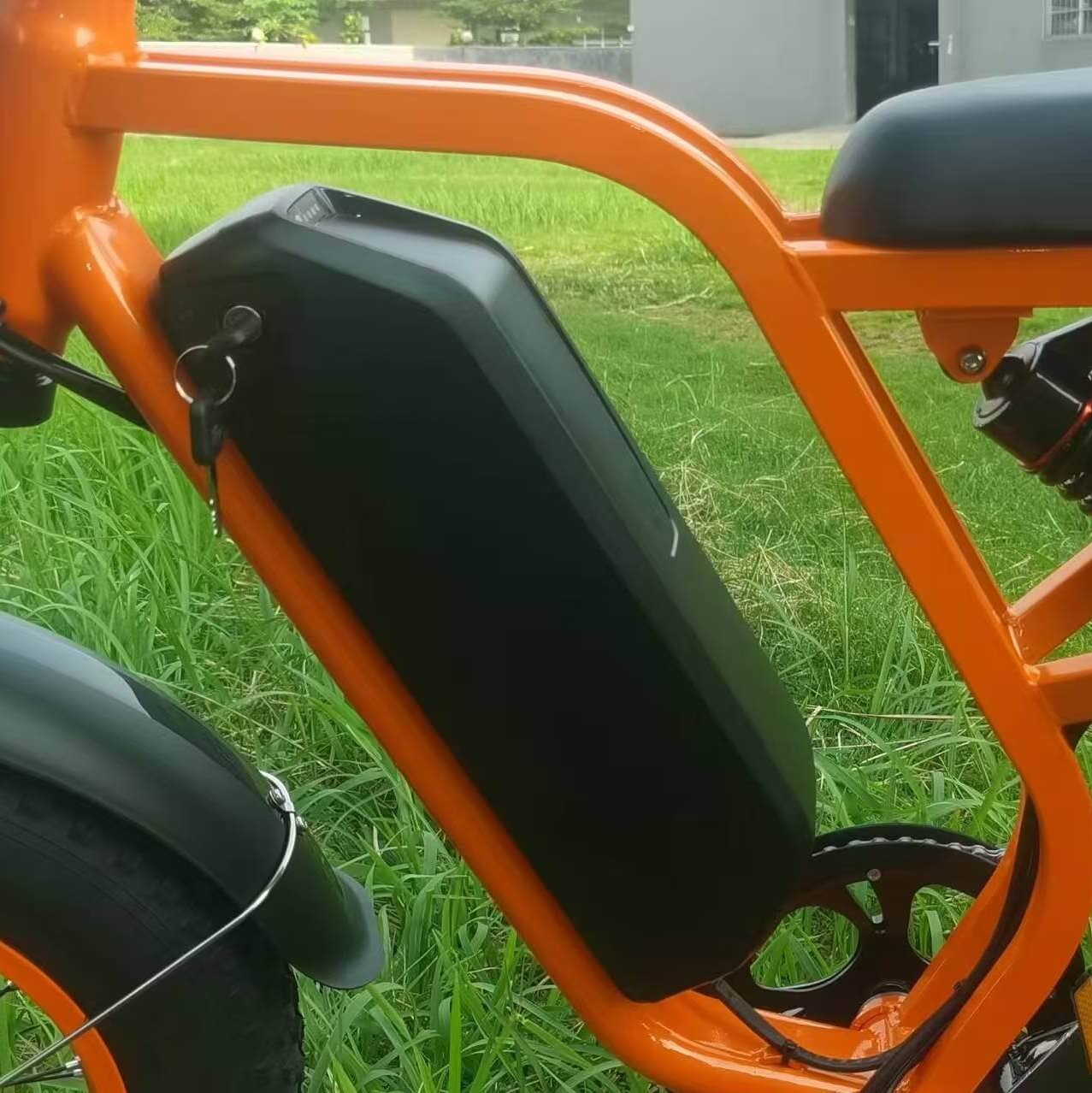 Bluvall SU8 Moped Ebike