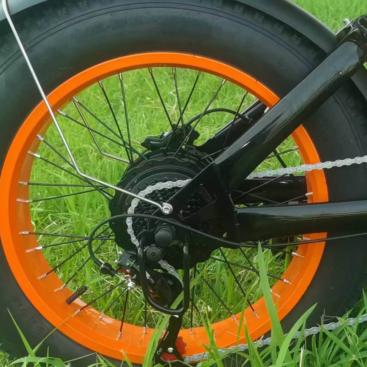 Bluvall SU8 Moped Ebike